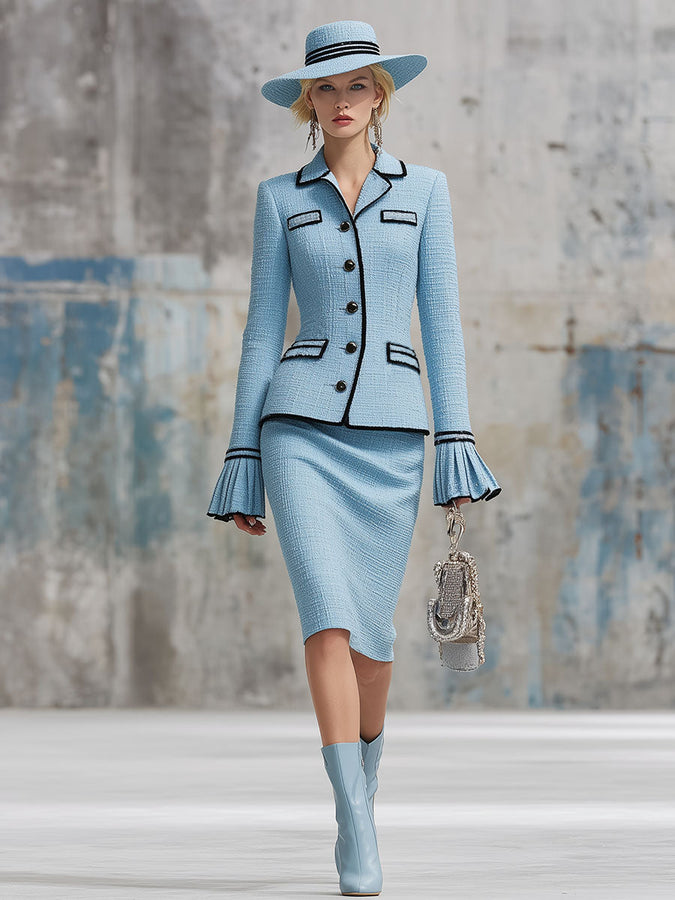 Ensemble Élégant en Tweed Bleu : Haut à Manches Volantes et Jupe Coordonnée