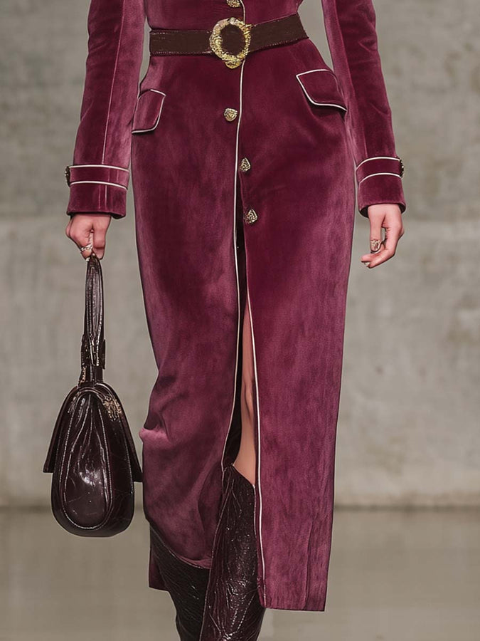 Veste Vintage Western en Velours Rouge Framboise avec Col Notch et Détails en Bordure Blanche