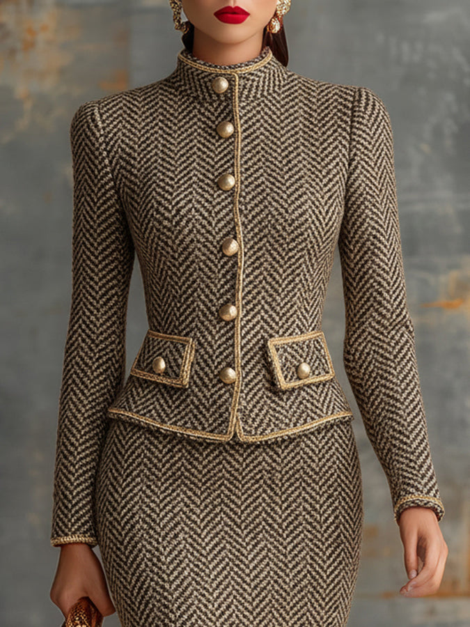 Ensemble Chic : Veste à Col Montant et Jupe Herringbone Vintage avec Détails Dorés