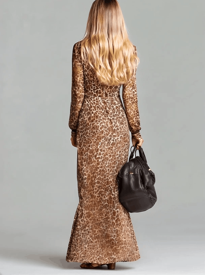 Chic et Tendance : Robe Maxi Longue en Chiffon Léopard Marron
