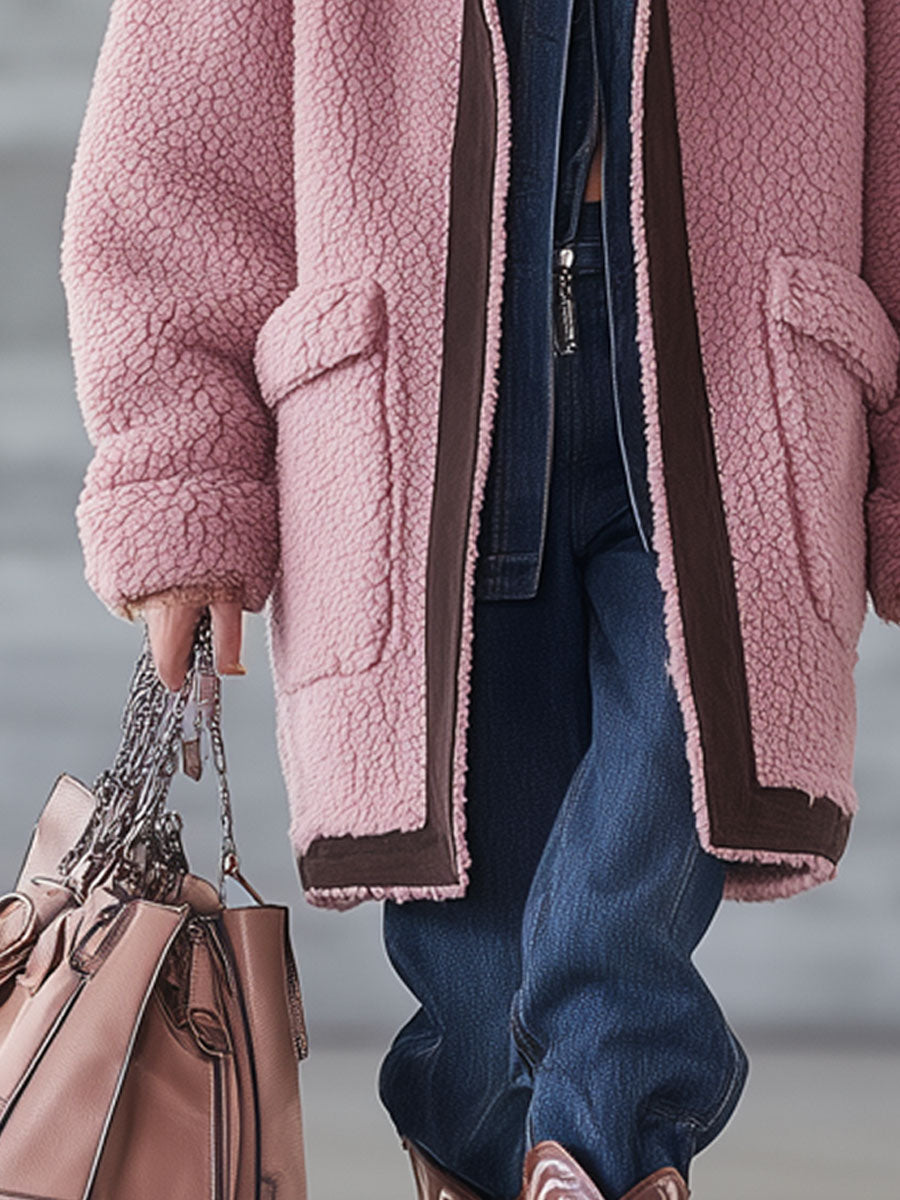 Veste en polaire rose avec accents en suède synthétique - Chic nomade urbain rétro