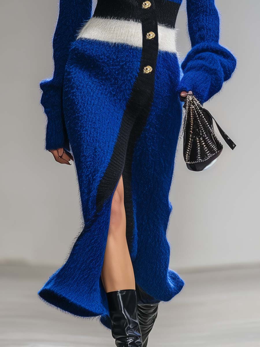 Robe Midi Tricotée Bleu Royal avec Col V et Détails de Boutonnage Oblique