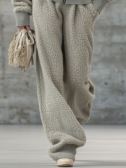 Ensemble Sportif Gris en Polaire à Demi-Zip : Confort et Style Décontracté