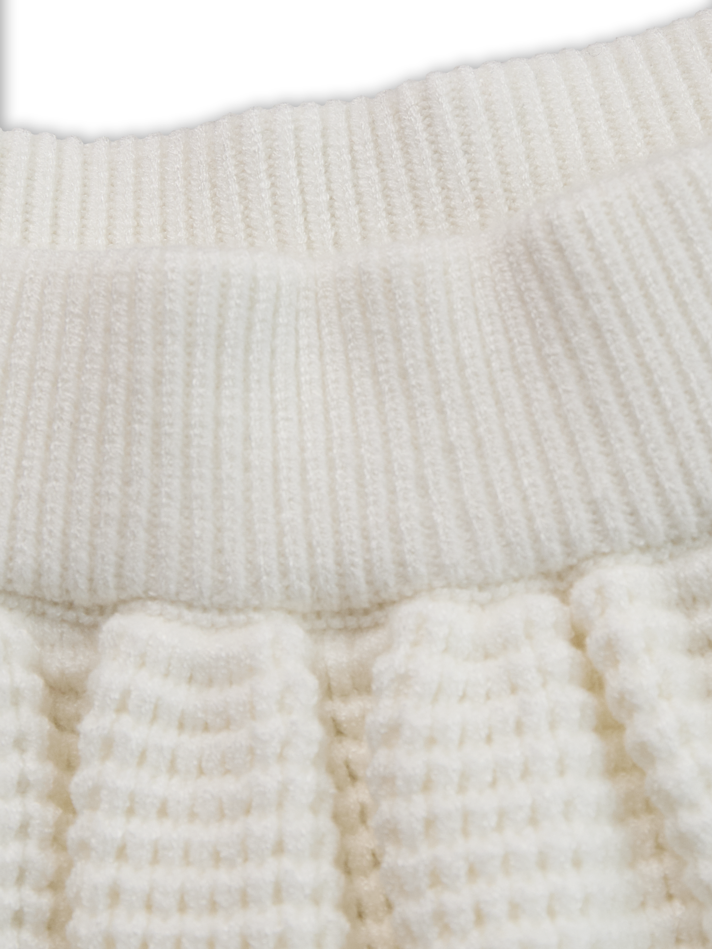 Ensemble Urbain Chic : Haut à Manches Longues et Jupe Plissée - Expédition en 24 Heures