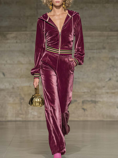 Ensemble Sportif Vintage en Velours Rouge Bourgogne : Haut et Pantalon à Capuche avec Fermeture Éclair