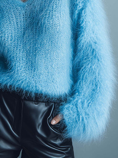 Léger pull en laine bleu clair à col en V - Élégance décontractée