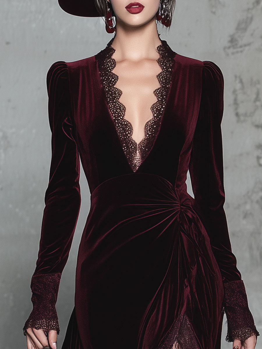 Élégante Jupe Longue en Velours Bordeaux avec Décolleté en V et Détails en Dentelle
