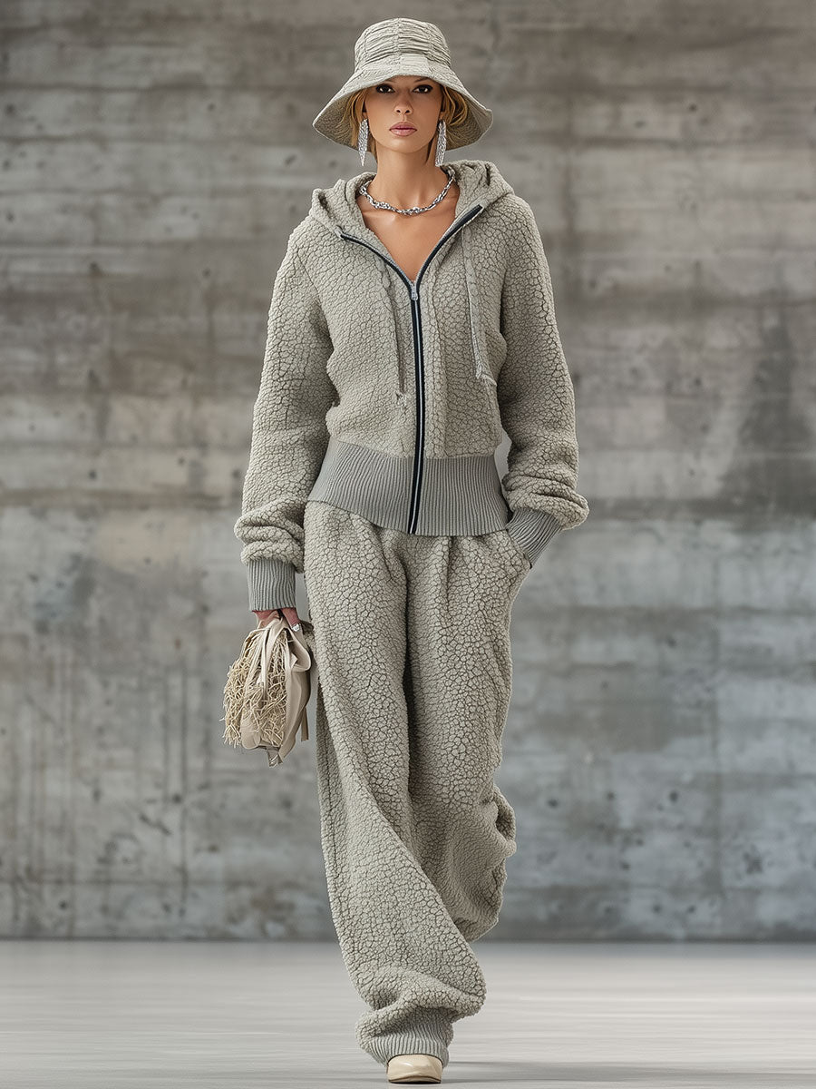 Ensemble Sportif Gris en Polaire à Demi-Zip : Confort et Style Décontracté