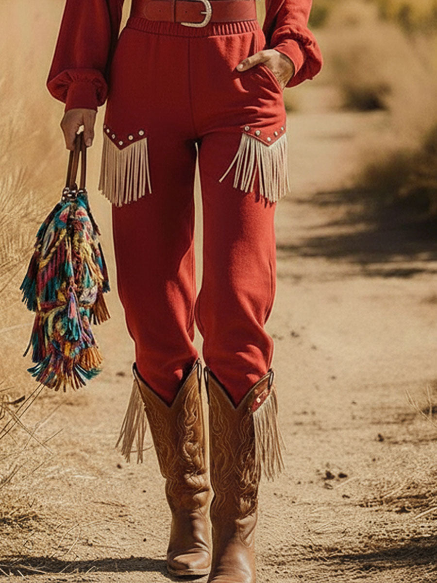 Ensemble Vintage Western en Suédine Rouge avec Chemise à Manches Longues et Pantalons Frangés