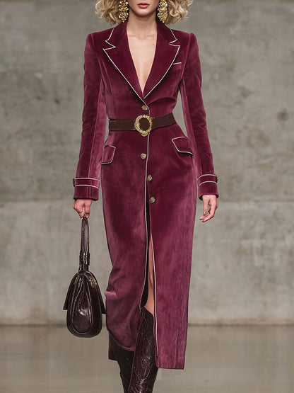 Veste Vintage Western en Velours Rouge Framboise avec Col Notch et Détails en Bordure Blanche