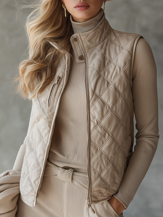 Chic et Confort : Gilet Matelassé Beige Décontracté