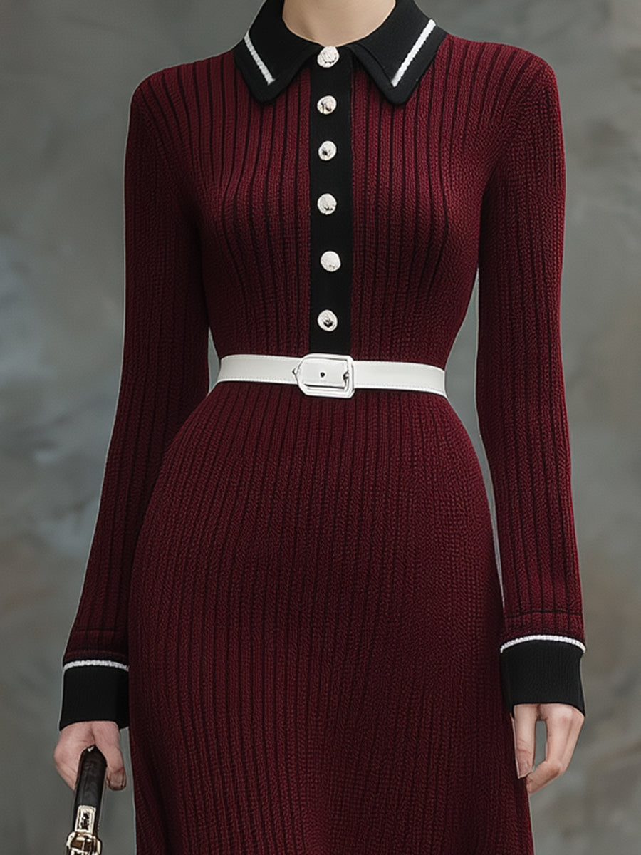 Robe Maxi en Angora Rouge avec Détails Noirs Élégants