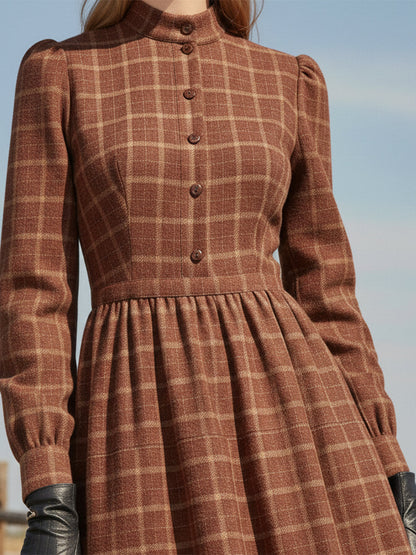 Robe Maxi Boutonnée en Plaid Rouge Rouille avec Col Rond