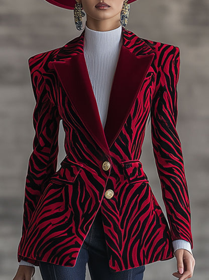 Veste en Velours Rouge à Imprimé Zèbre - Chic Nomade Urbain au Style Rétro