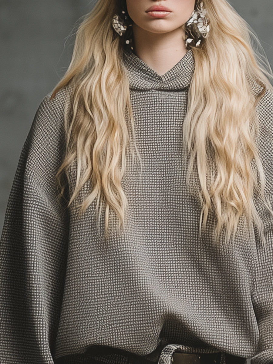 Luxurious Low-Cut Hooded Mini Waffle Robe