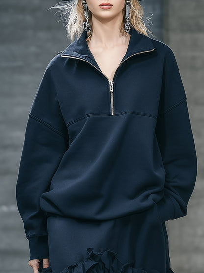 Ensemble Sportif Élégant : Sweatshirt à Revers et Jupe Volante Bleu Foncé