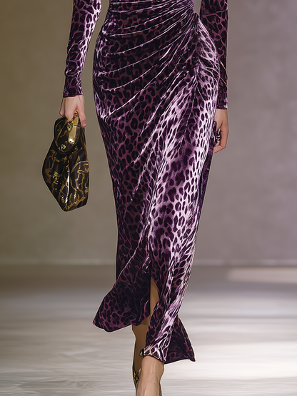 Robe Maxi Élégante en Velours à Manches Longues avec Décolleté en V et Imprimé Léopard Rétro