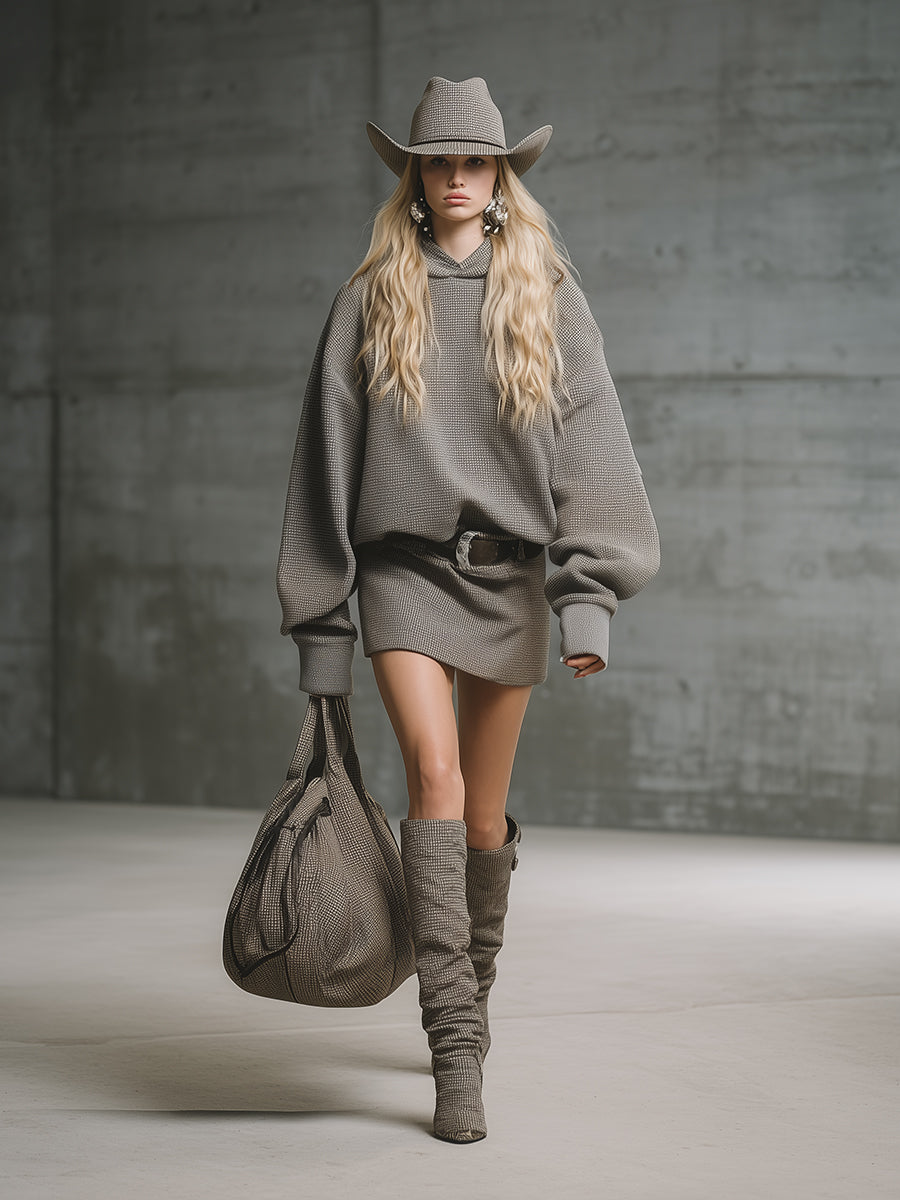 Robe Mini Waffle Luxe à Capuche et Décolleté Plongeant