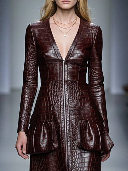 Robe Midi en Cuir PU Croco Rouge Brun avec Décolleté en V et Zip