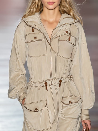 Maxi Robe Décontractée à Capuche en Kaki Clair avec Surpiqûres Rétro et Poches Pratiques