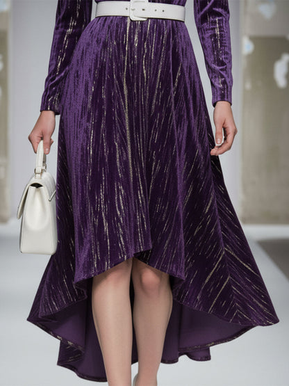 Robe Midi en Velours Violet Luxe à Col Rond - Jupe Longue et Courte avec Estampage Élégant