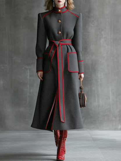 Veste en Laine Grise Sergé avec Col Montant et Détails Rouges - Élégance Haute Couture
