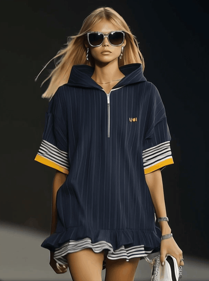 Robe Hoodie Ultra-Large à Zip - Mini Style Décontracté avec Manches Courtes et Ourlet Volanté en Bleu Marine - Expédition Rapide sous 24h