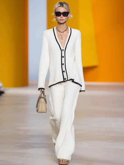 Ensemble Élégant : Cardigan Tricoté Blanc à Col V avec Boutons et Pantalon Chic à Bord Noir