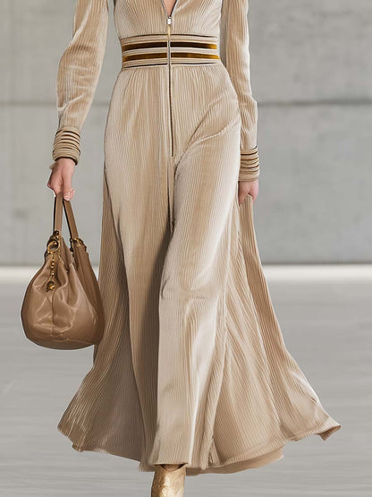 Robe Maxi en Velours Beige avec Col V et Fermeture Éclair - Élégante et Rétro Chic