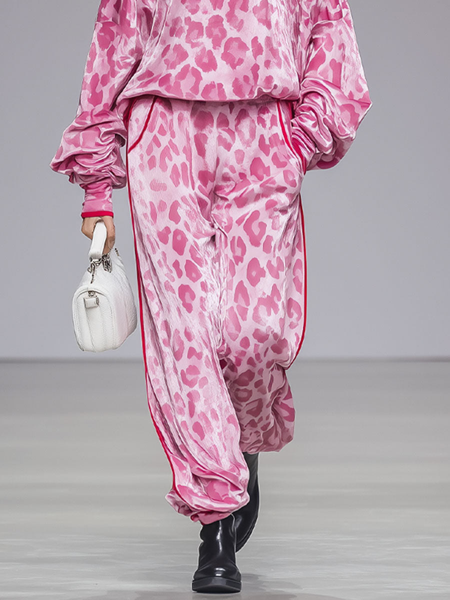 Ensemble Chic : T-shirt en Velours à Col Roulé Imprimé Léopard Rose et Pantalon Coordonné