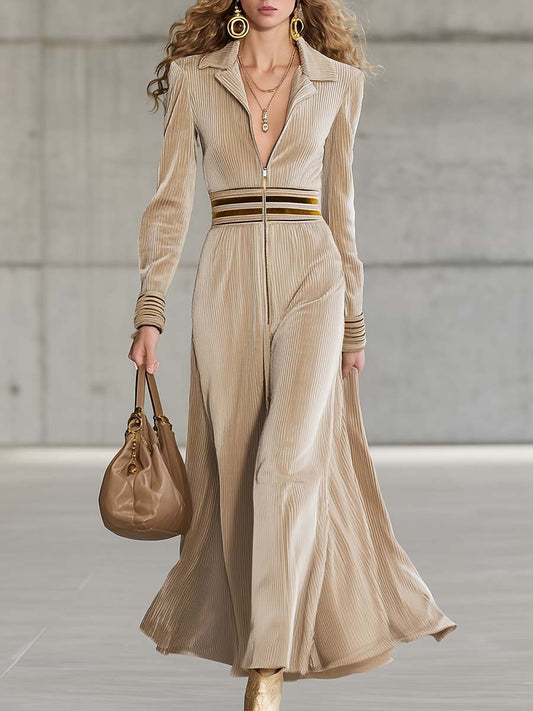 Maxi Robe en Velours Beige à Col V et Fermeture Éclair - Élégance Rétro et Chic Sportif