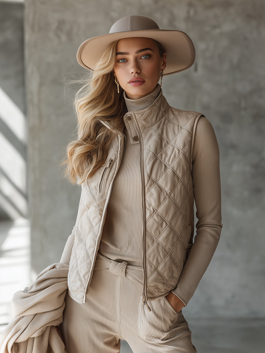 Chic et Confort : Gilet Matelassé Beige Décontracté