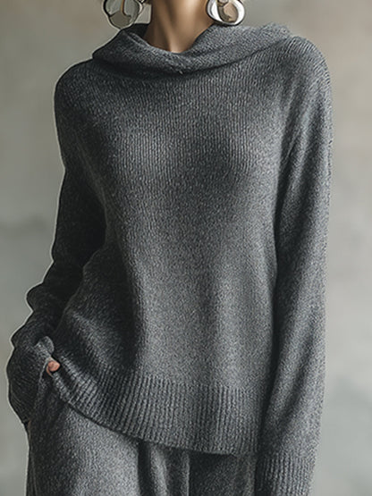 Ensemble Élégant Minimaliste : Jupe et Sweat à Capuche Gris