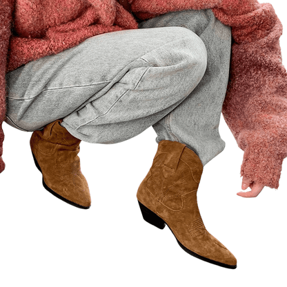 Femme Western en Daim : Bottes Élégantes et Confortables