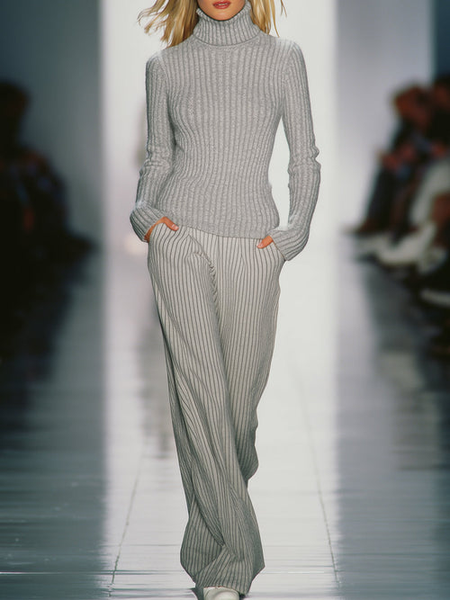 Chic et Élégant Ensemble Turtleneck Gris Clair avec Pantalon
