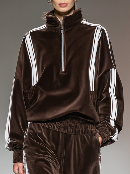 Ensemble Sportif Rétro : Sweat à Col Montant Zippé et Pantalon avec Rayures Contrastées