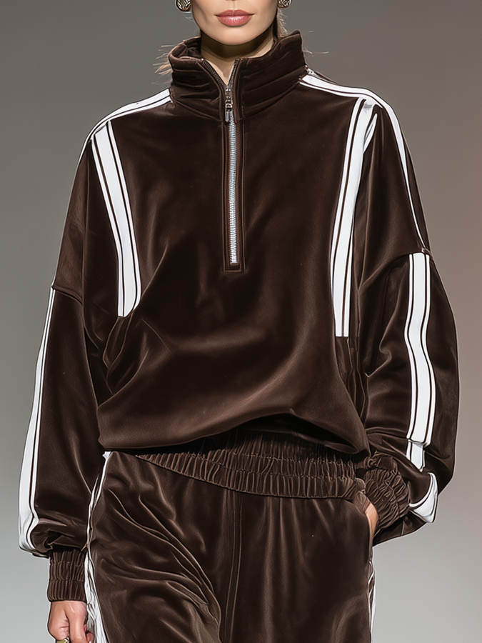 Ensemble Sportif Rétro : Sweat-Shirt à Col Montant Contrasté et Pantalon avec Fermeture Éclair