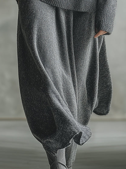 Ensemble Élégant Minimaliste : Jupe et Sweat à Capuche Gris