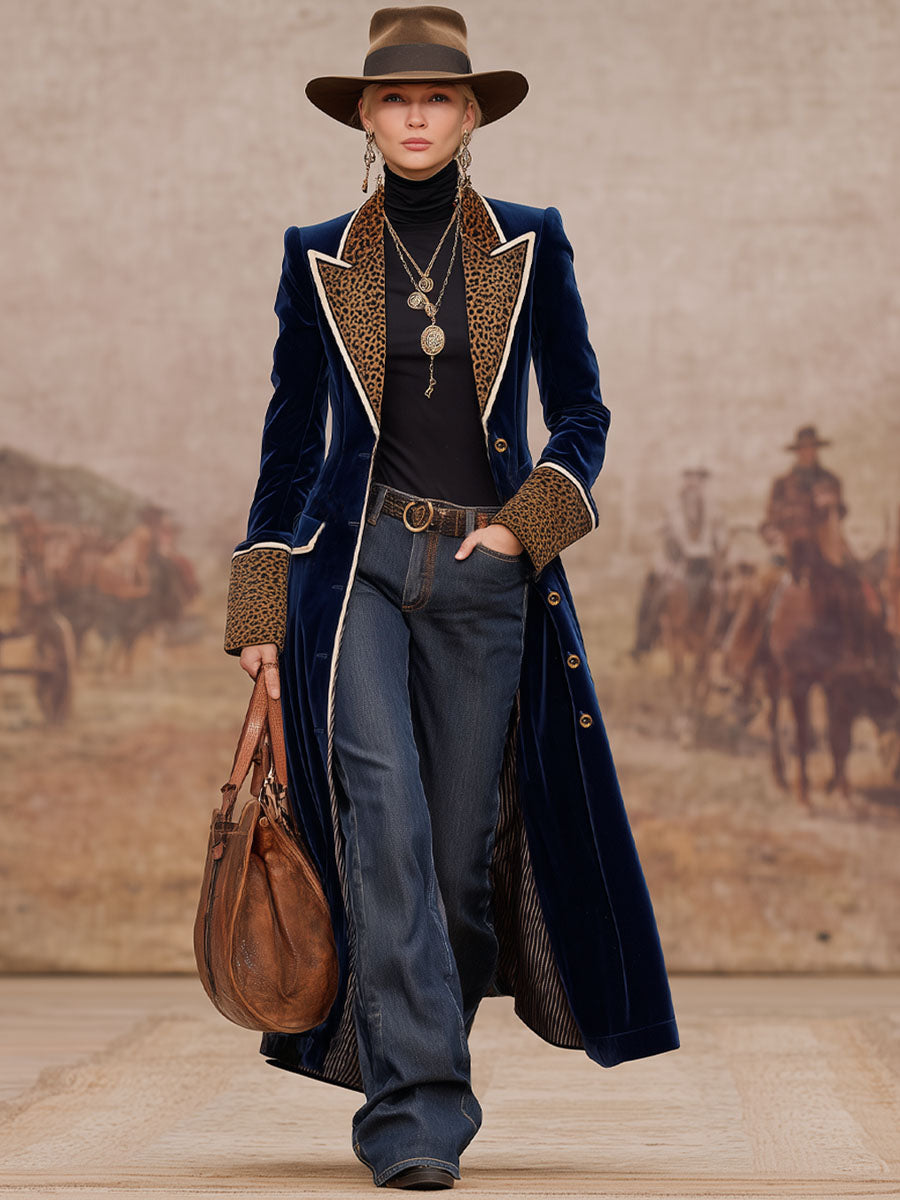 Veste en velours léopard à boutonnage simple avec revers et détails contrastés