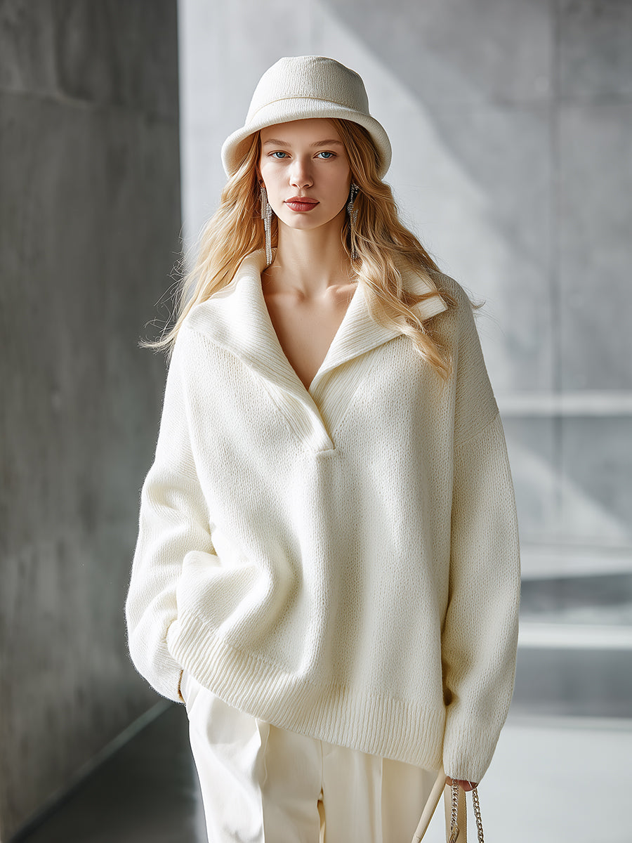 Pull en Tricot Blanc à Col Revers Élégant et Tendance