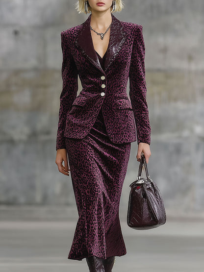 Veste Midi Velours Léopard Violet avec Accents en Simili Cuir
