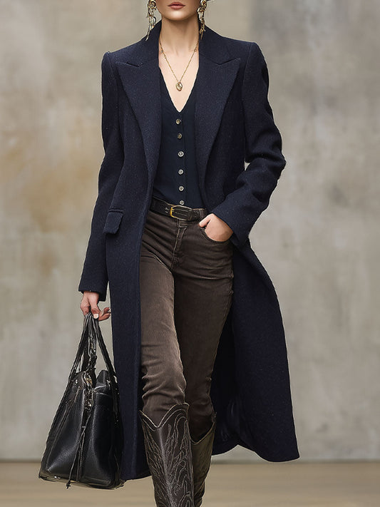 Classique et Élégant : Manteau en Laine avec Poches Doubles