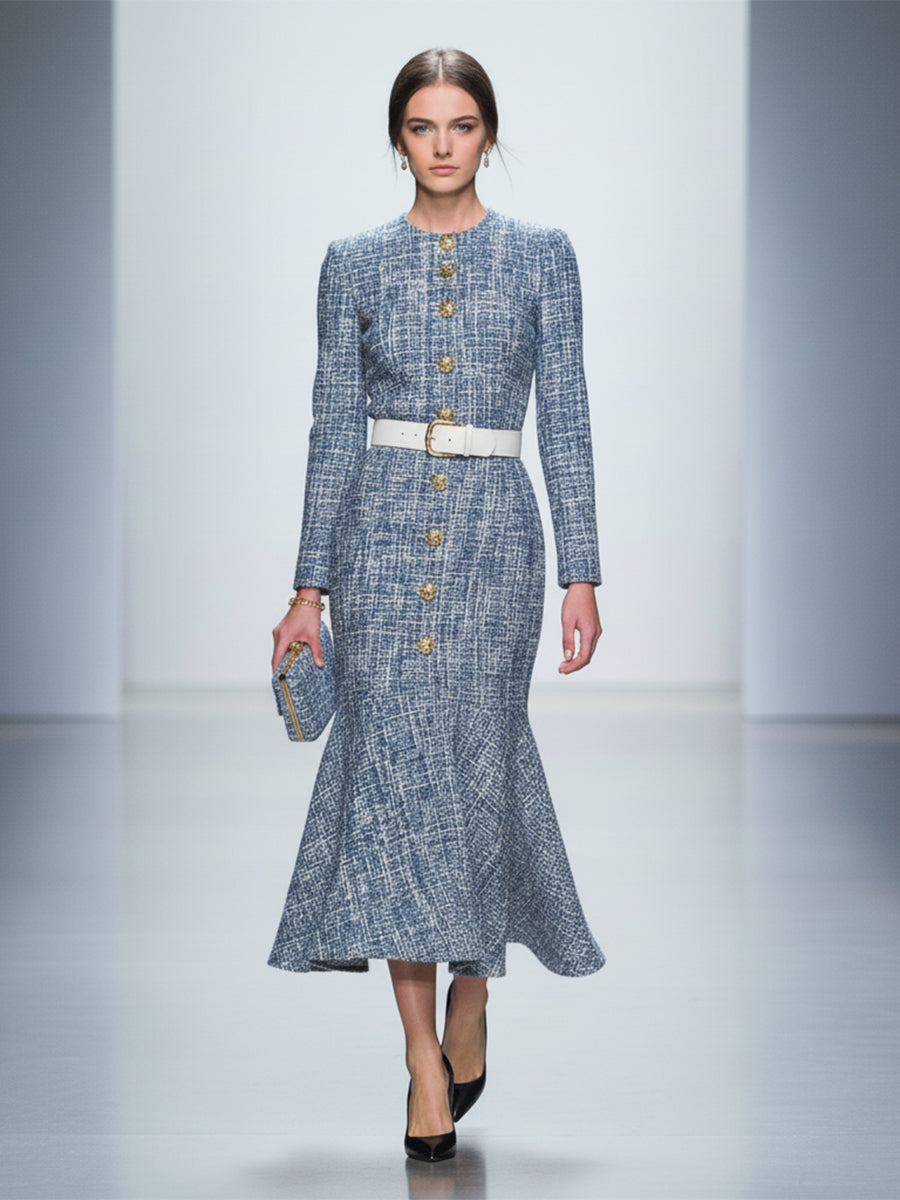 Robe Maxi Fishtail en Tweed Bleu à Boutons Élégants