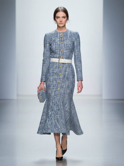 Robe Maxi Fishtail en Tweed Bleu à Boutons Élégants