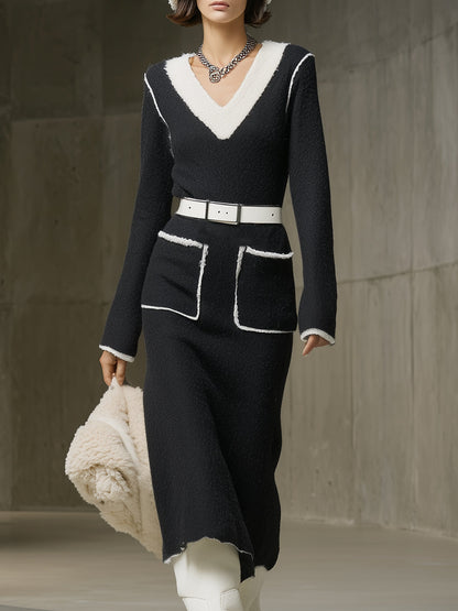 Robe Midi V-Neck Blanche en Tricot avec Détails Patchwork Noir