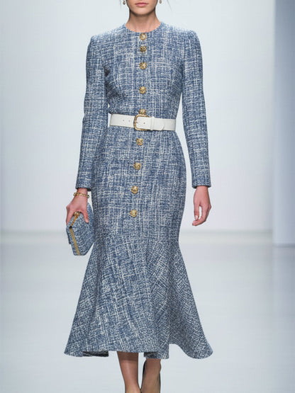 Robe Maxi Fishtail en Tweed Bleu à Boutons Élégants